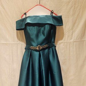 Like New Emerald Green Eliza J Dress Size 16